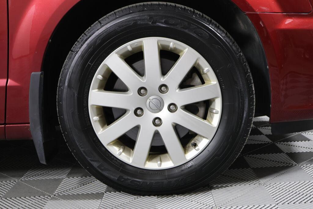 used 2014 Chrysler Town & Country car, priced at $6,994