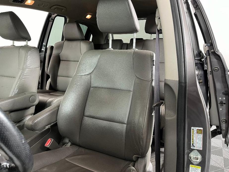 used 2015 Honda Odyssey car, priced at $14,291