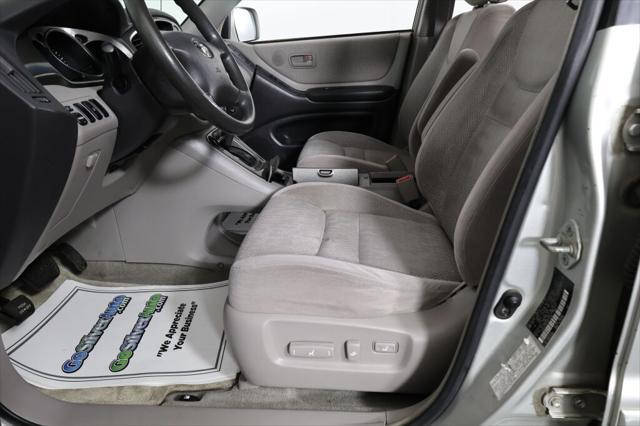 used 2003 Toyota Highlander car, priced at $5,495