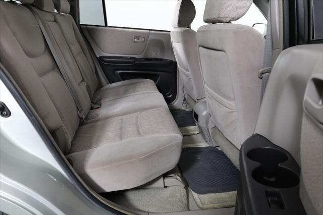used 2003 Toyota Highlander car, priced at $5,495