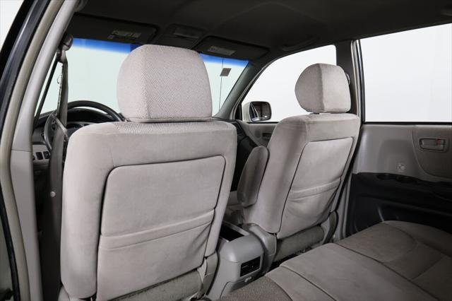 used 2003 Toyota Highlander car, priced at $5,495
