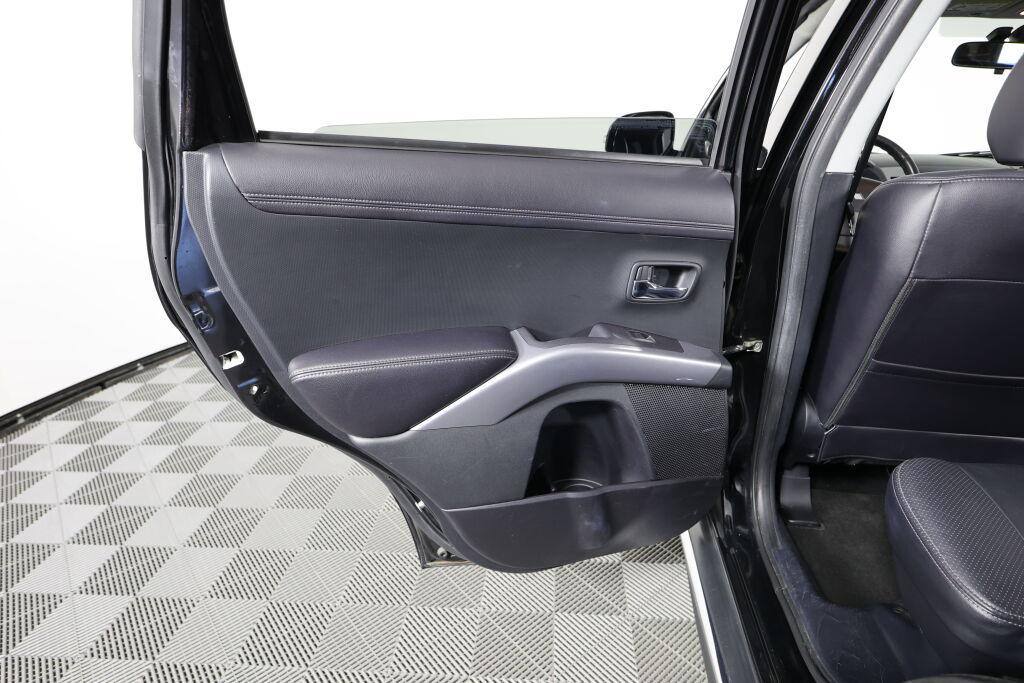 used 2011 Mitsubishi Outlander car, priced at $7,295