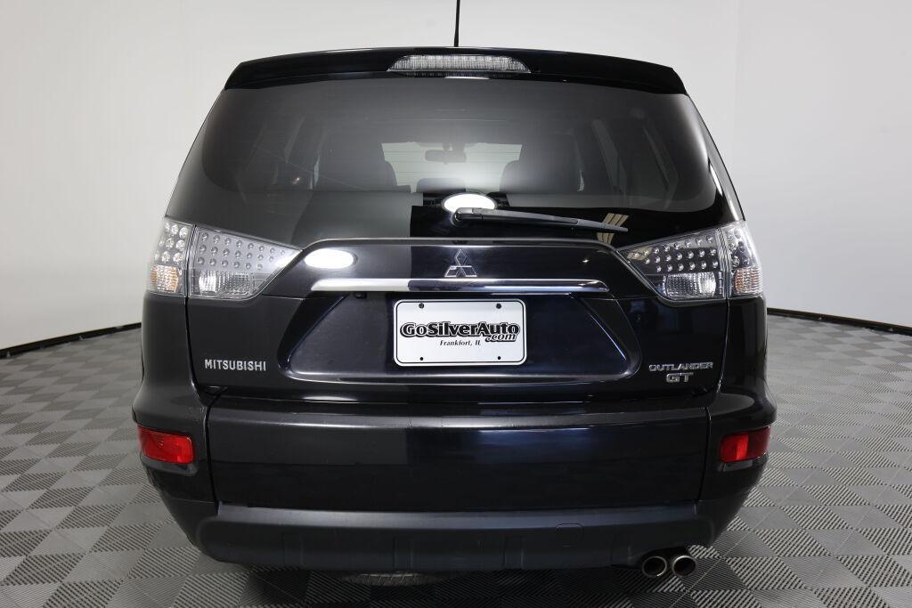 used 2011 Mitsubishi Outlander car, priced at $7,295