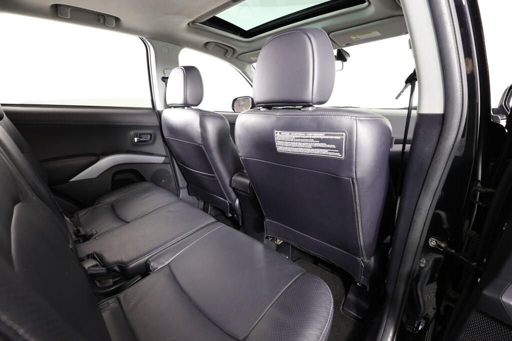 used 2011 Mitsubishi Outlander car, priced at $7,295