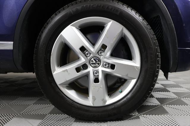 used 2011 Volkswagen Touareg Hybrid car, priced at $10,995