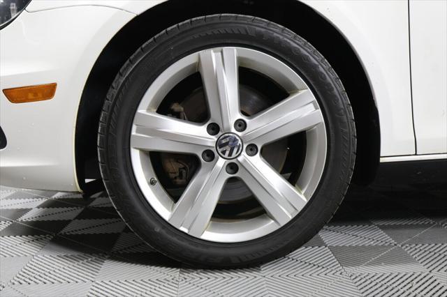 used 2012 Volkswagen Eos car, priced at $9,494