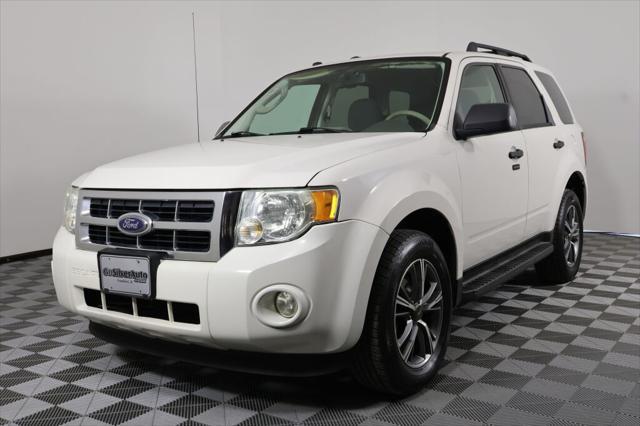 used 2009 Ford Escape car, priced at $7,995
