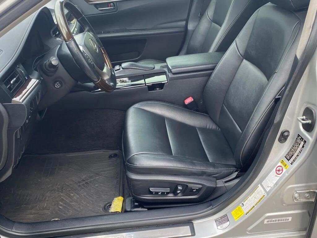 used 2013 Lexus ES 350 car, priced at $11,495