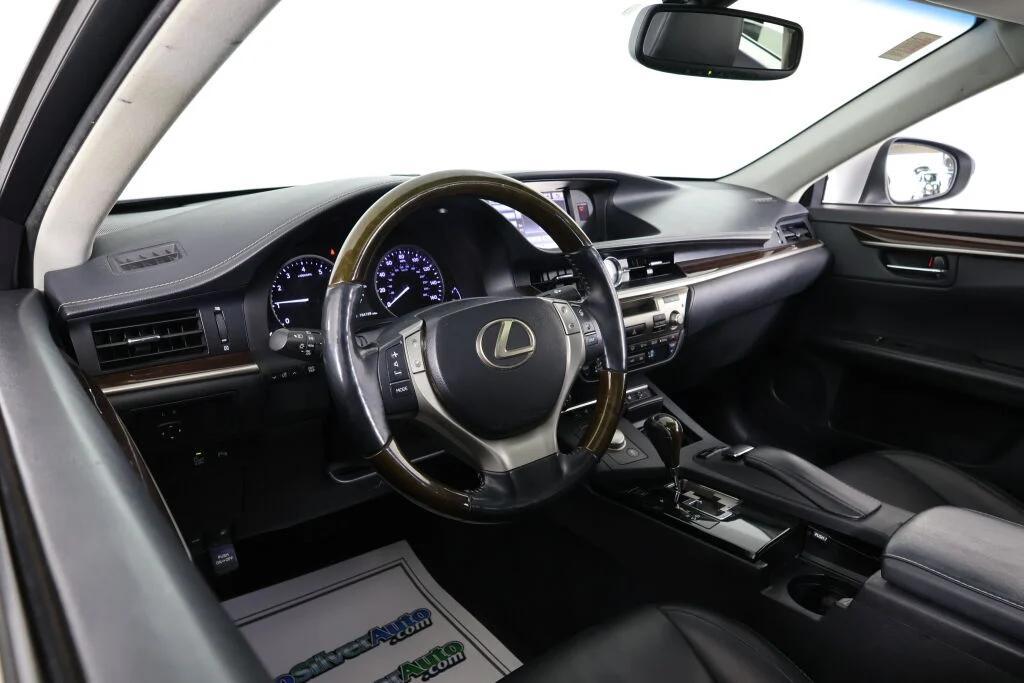 used 2013 Lexus ES 350 car, priced at $10,995