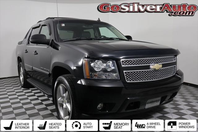 used 2007 Chevrolet Avalanche car, priced at $10,995