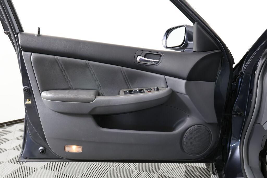 used 2007 Honda Accord Hybrid car, priced at $6,292