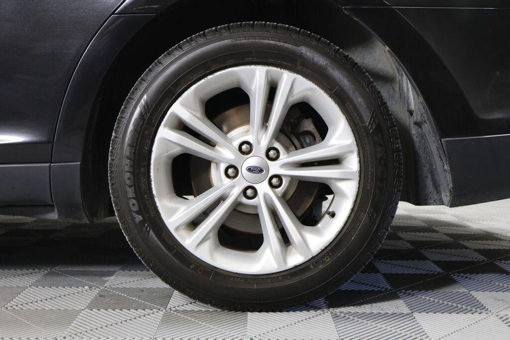 used 2015 Ford Taurus car, priced at $7,995