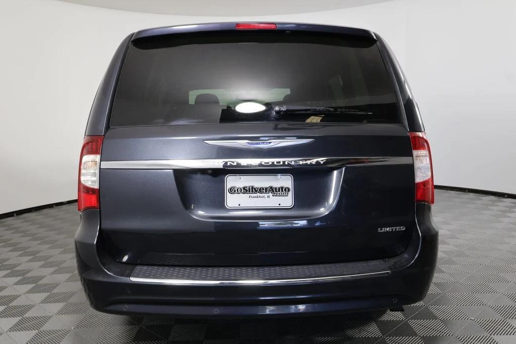 used 2014 Chrysler Town & Country car, priced at $6,494