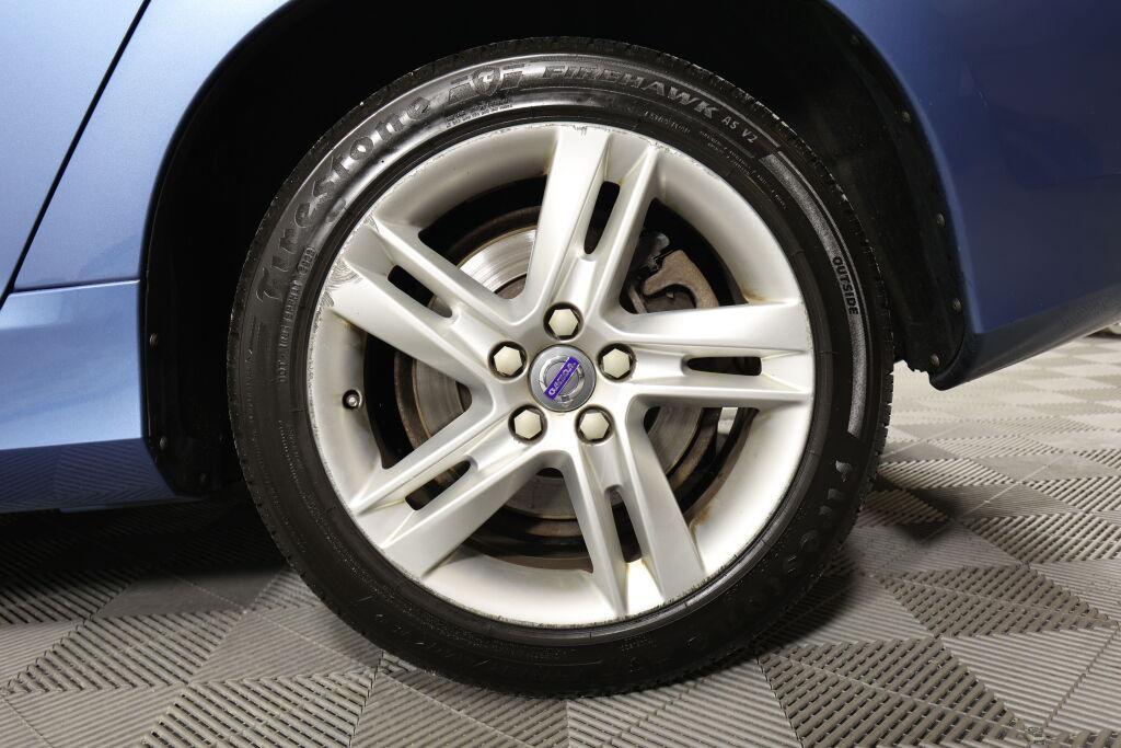 used 2015 Volvo S60 car, priced at $11,995