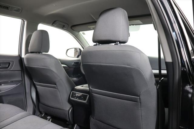 used 2015 Toyota Highlander car, priced at $15,995