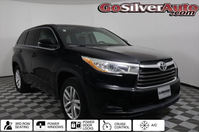 used 2015 Toyota Highlander car, priced at $15,995