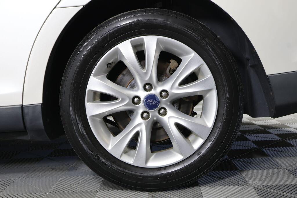 used 2010 Ford Taurus car, priced at $6,493