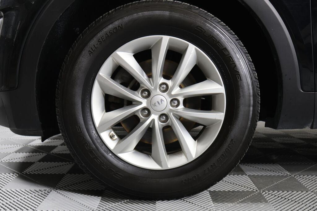 used 2017 Kia Sorento car, priced at $6,495
