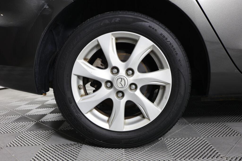 used 2011 Mazda Mazda3 car, priced at $7,295