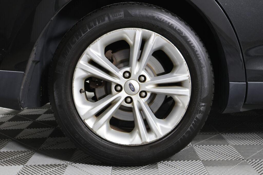 used 2015 Ford Taurus car, priced at $6,293