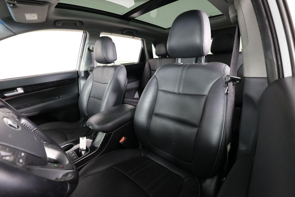 used 2015 Kia Sorento car, priced at $9,995