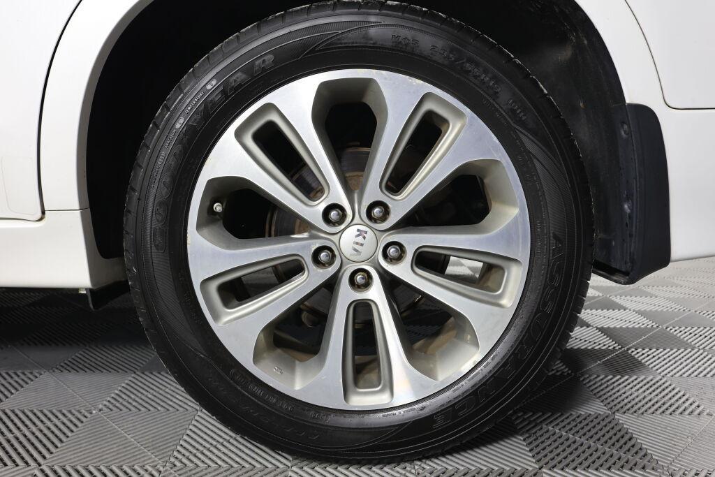 used 2015 Kia Sorento car, priced at $9,995