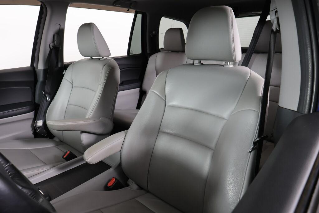 used 2016 Honda Pilot car, priced at $18,495
