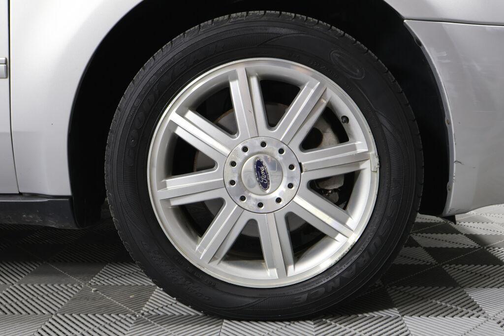 used 2005 Ford Five Hundred car, priced at $6,794