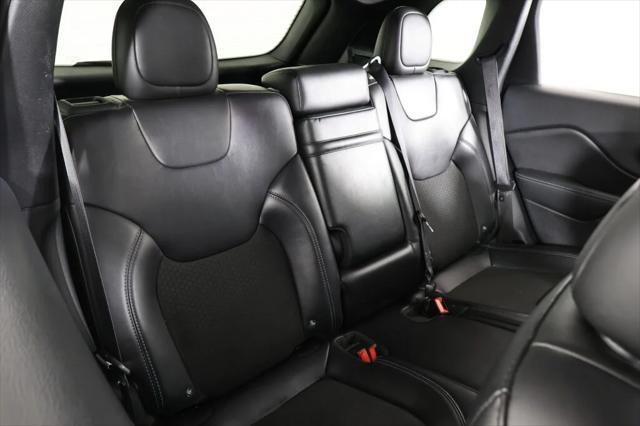 used 2019 Jeep Cherokee car, priced at $15,495
