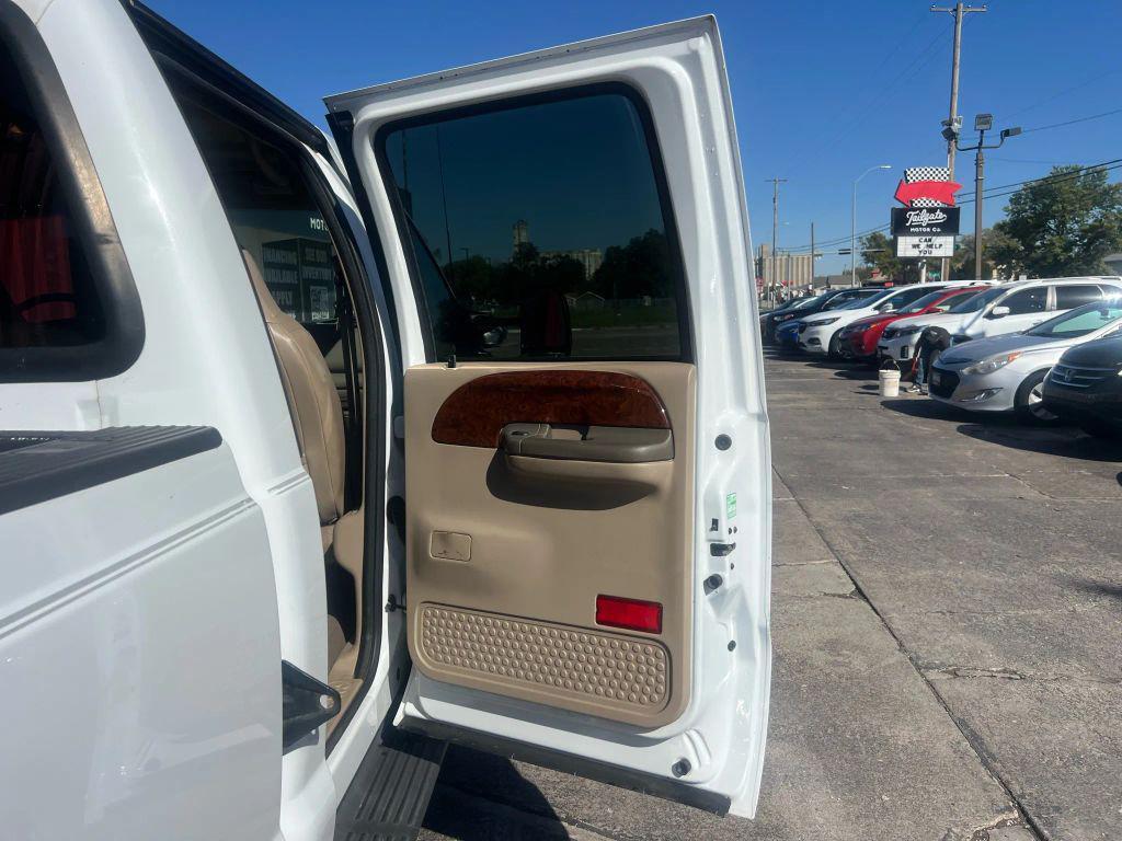 used 2001 Ford F-250 car, priced at $14,900
