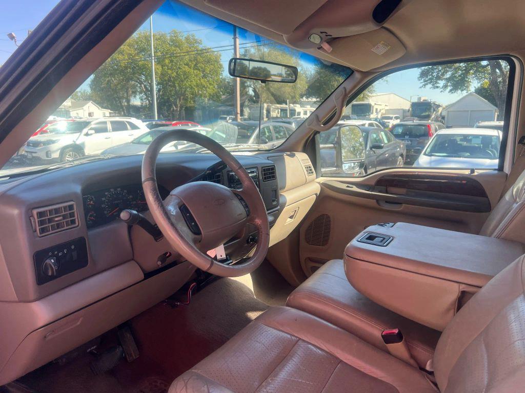 used 2001 Ford F-250 car, priced at $14,900
