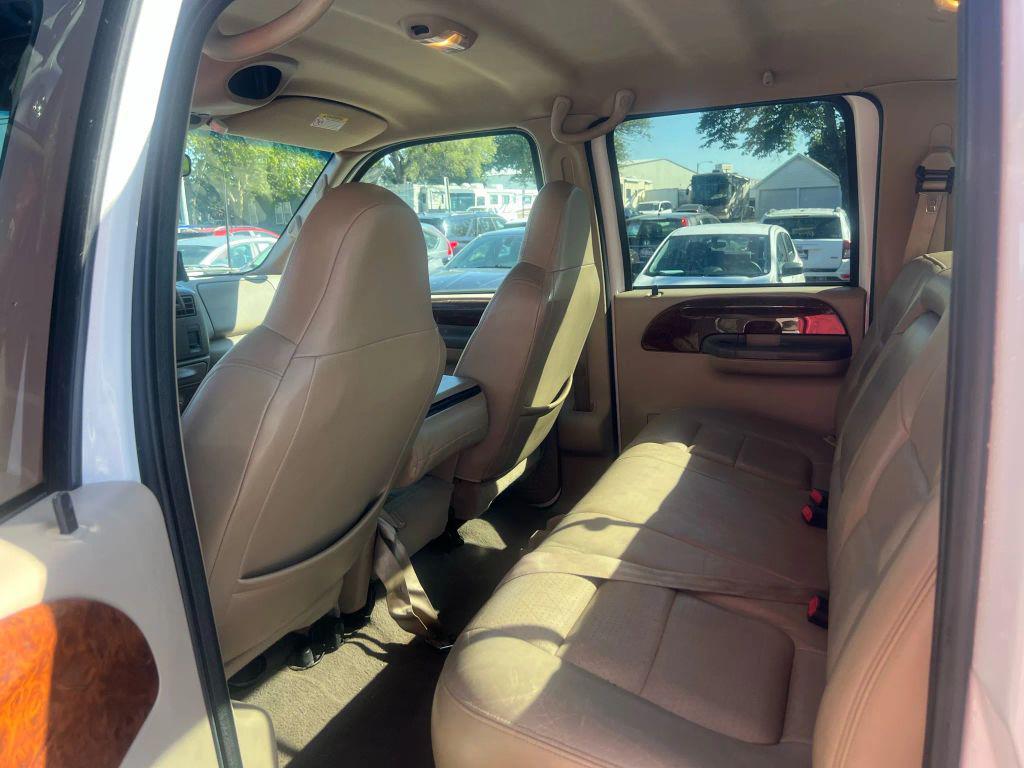 used 2001 Ford F-250 car, priced at $14,900