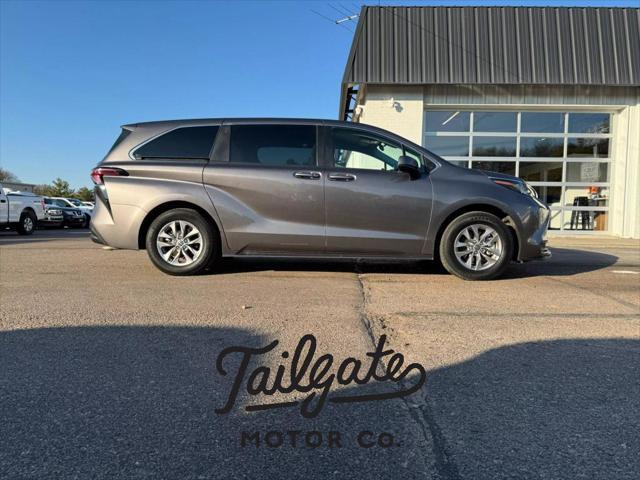 used 2022 Toyota Sienna car, priced at $33,900