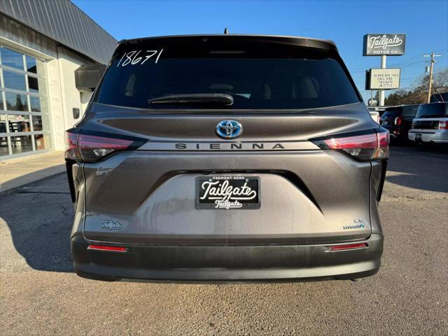 used 2022 Toyota Sienna car, priced at $33,900