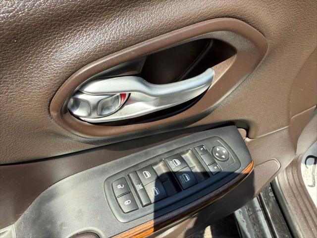used 2015 Jeep Cherokee car, priced at $11,900