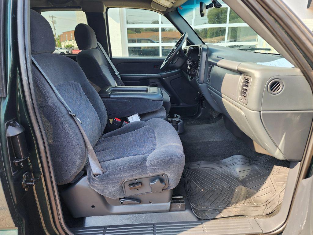 used 2001 Chevrolet Silverado 2500 car, priced at $22,900