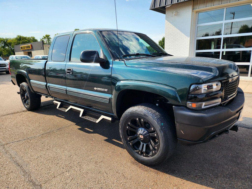 used 2001 Chevrolet Silverado 2500 car, priced at $22,900