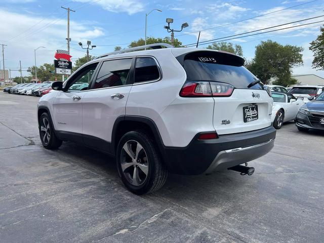 used 2019 Jeep Cherokee car, priced at $13,295