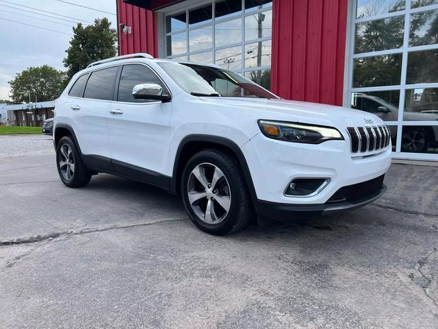 used 2019 Jeep Cherokee car, priced at $13,295