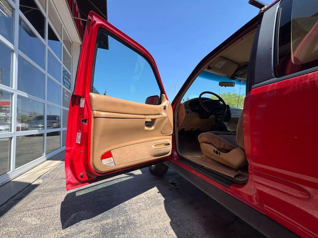 used 1996 Ford Explorer car, priced at $5,900