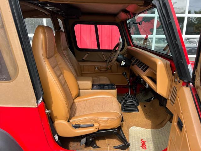 used 1995 Jeep Wrangler car, priced at $12,900