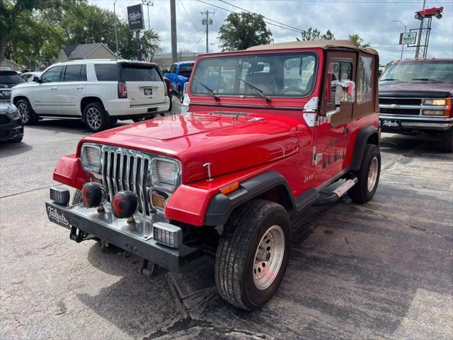 used 1995 Jeep Wrangler car, priced at $12,900
