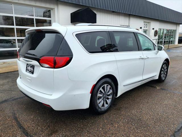 used 2019 Chrysler Pacifica car, priced at $21,990