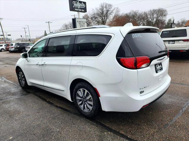 used 2019 Chrysler Pacifica car, priced at $21,990