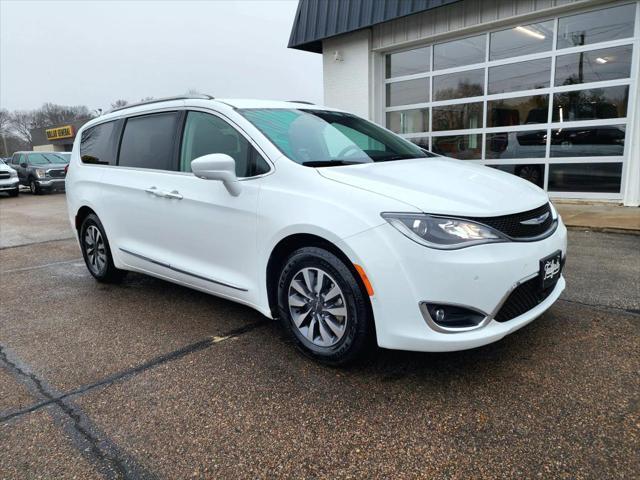 used 2019 Chrysler Pacifica car, priced at $21,990