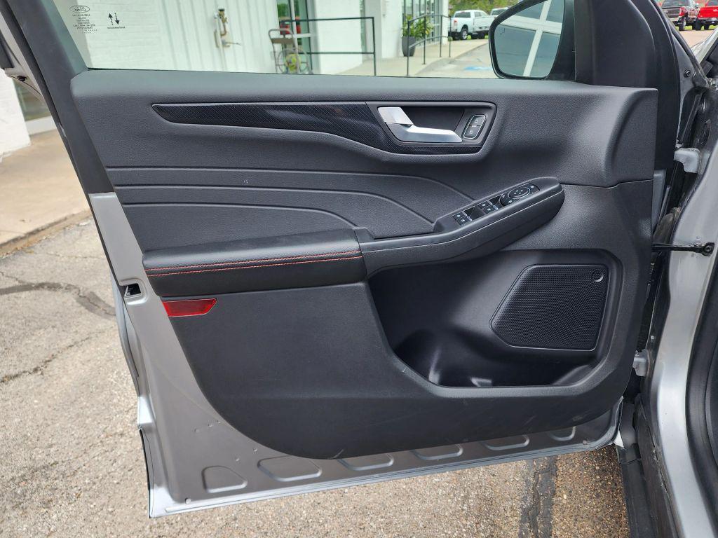 used 2024 Ford Escape car, priced at $27,900