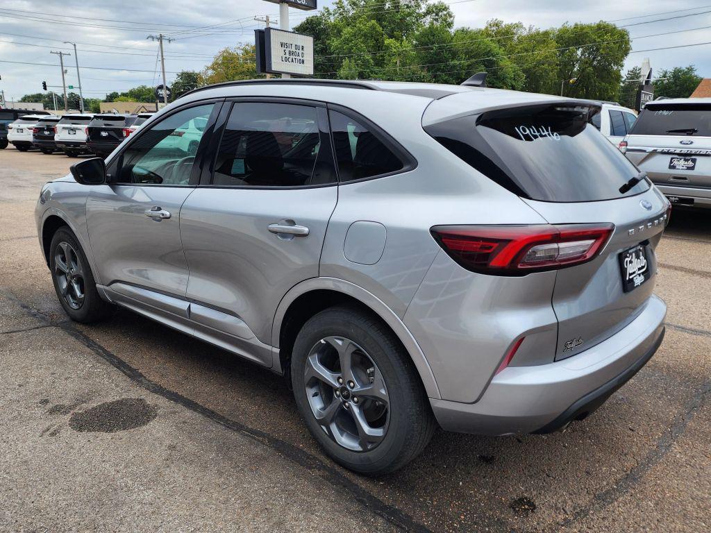 used 2024 Ford Escape car, priced at $27,900