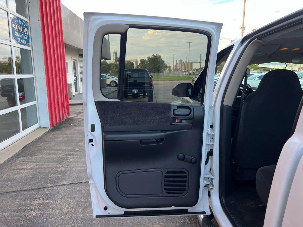 used 2003 Dodge Dakota car, priced at $12,900