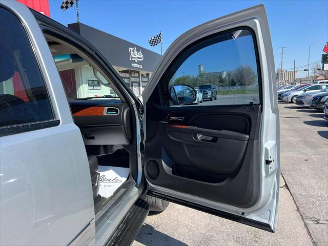 used 2013 Chevrolet Suburban car, priced at $7,700