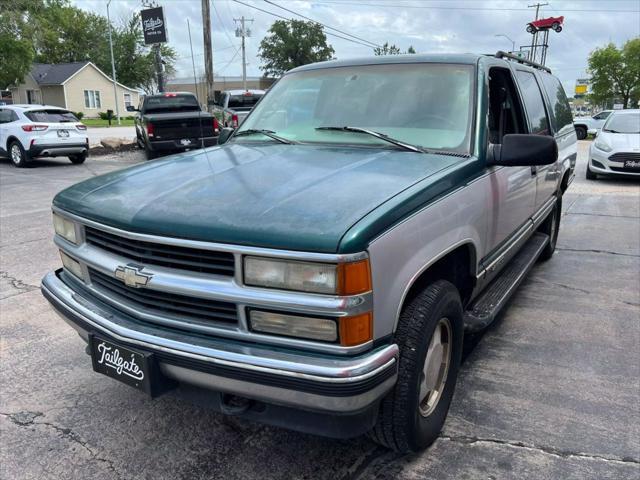 used 1997 Chevrolet Suburban car, priced at $9,900